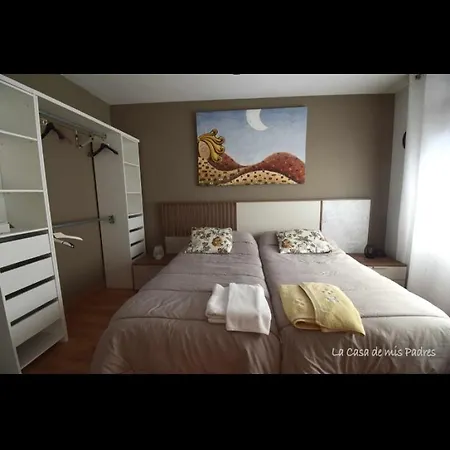 La Casa De Mis Padres *