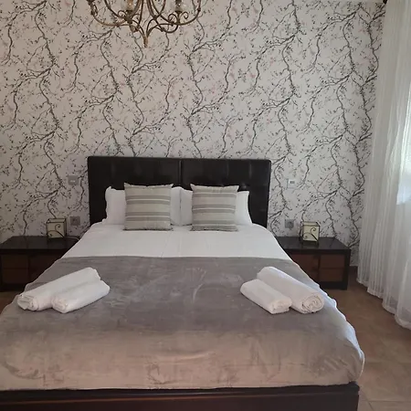 White Tree Jara - Grupos Con Piscina En Zamora *